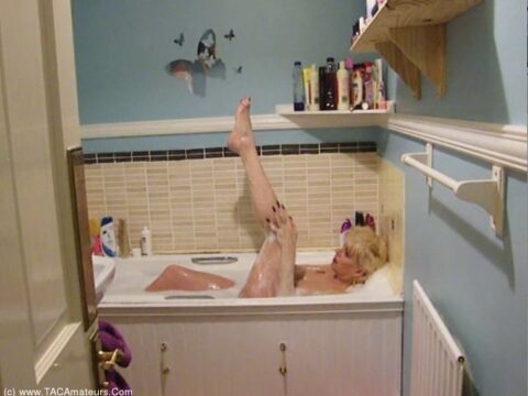 Voyeur's Delight -  In The Bath - video