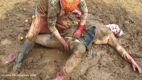 In The Mud With My Friend Helga Pt1 - video